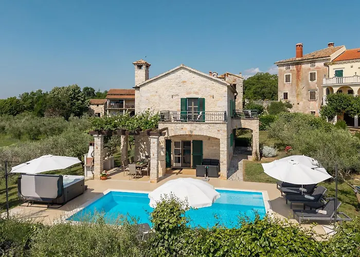 Villa Ruk *