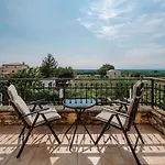 Ruk Villa *